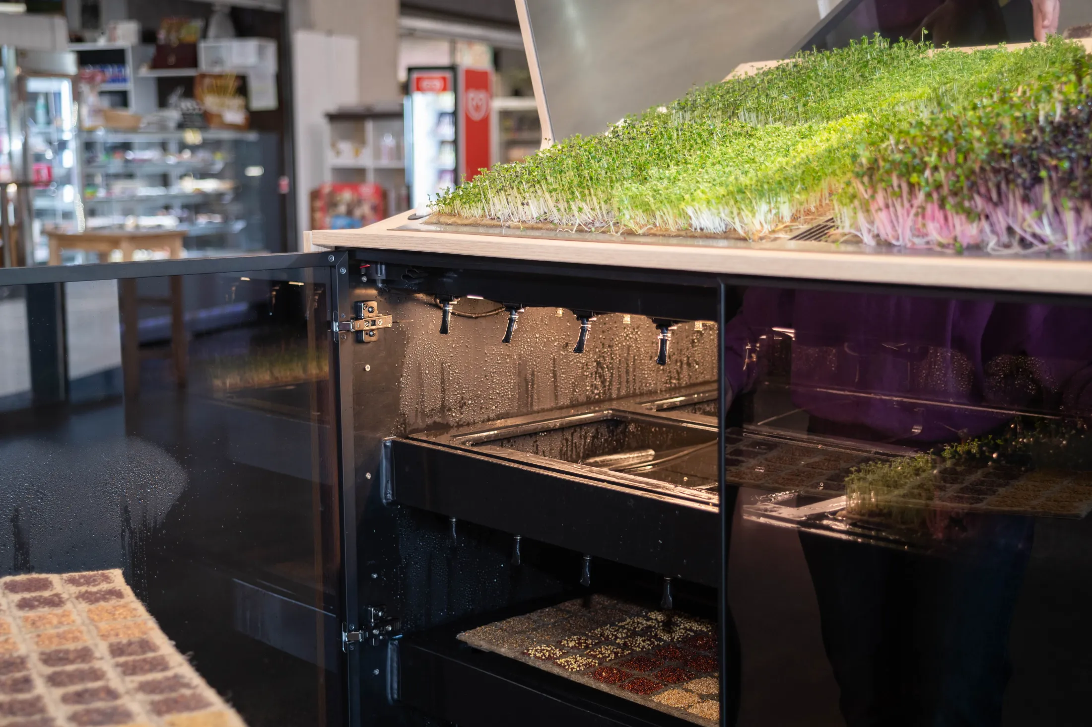 For retail - StoreField®